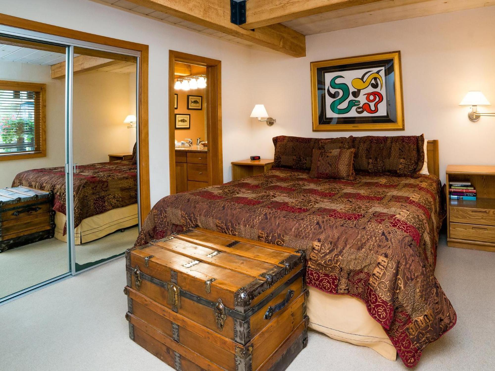 Lift One Condominiums - One, Two, Three Bedroom Units Adjacent To Downtown Aspen Room photo