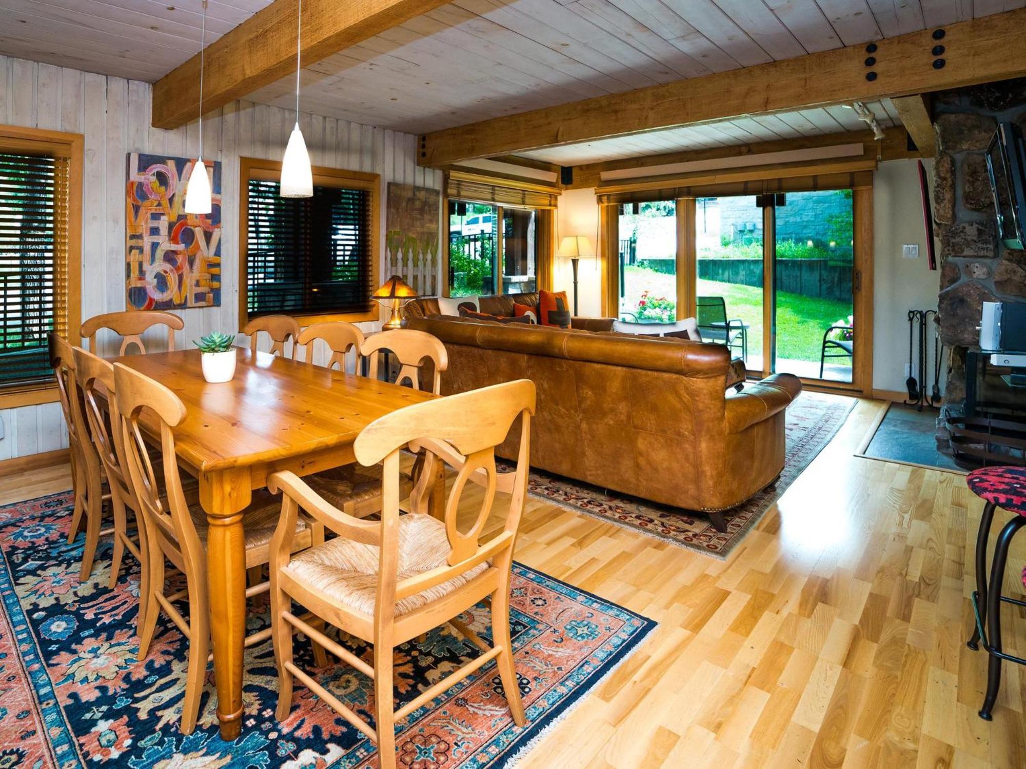 Lift One Condominiums - One, Two, Three Bedroom Units Adjacent To Downtown Aspen Room photo