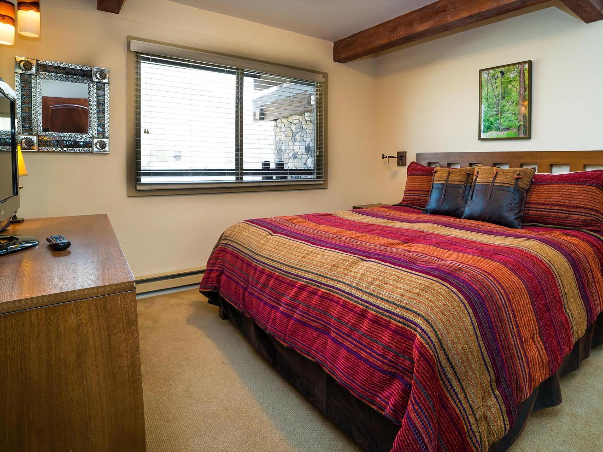 Lift One Condominiums - One, Two, Three Bedroom Units Adjacent To Downtown Aspen Exterior photo