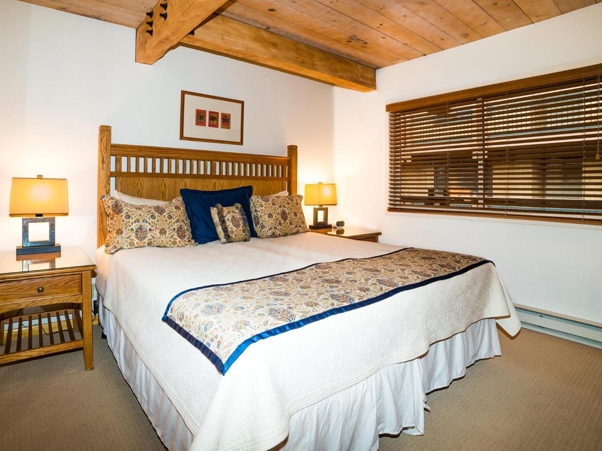 Lift One Condominiums - One, Two, Three Bedroom Units Adjacent To Downtown Aspen Exterior photo